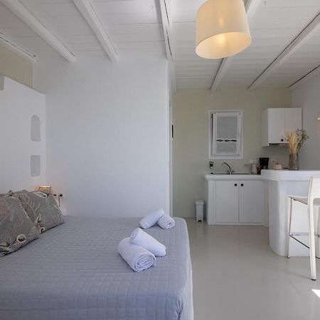 Soulmate'S Suites Tinos Киония Экстерьер фото