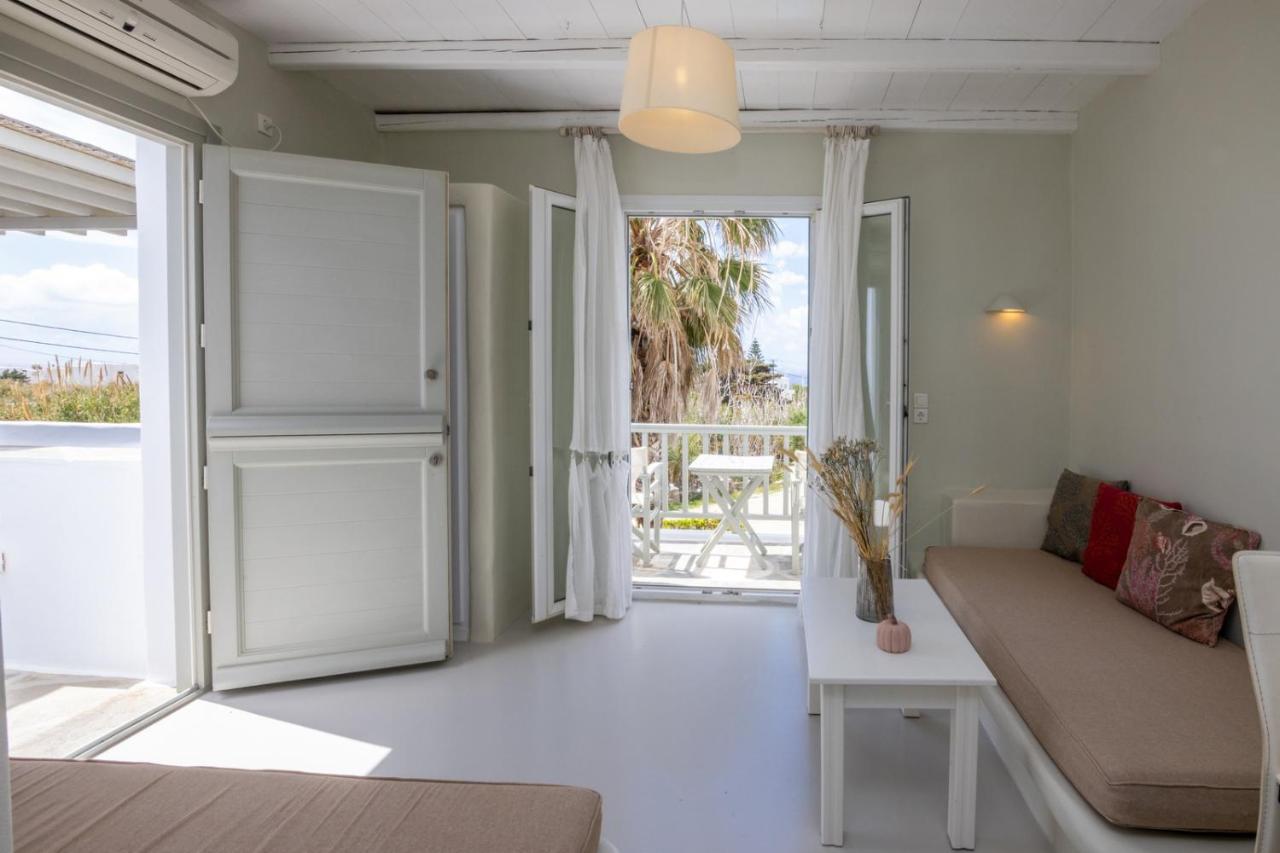 Soulmate'S Suites Tinos Киония Экстерьер фото