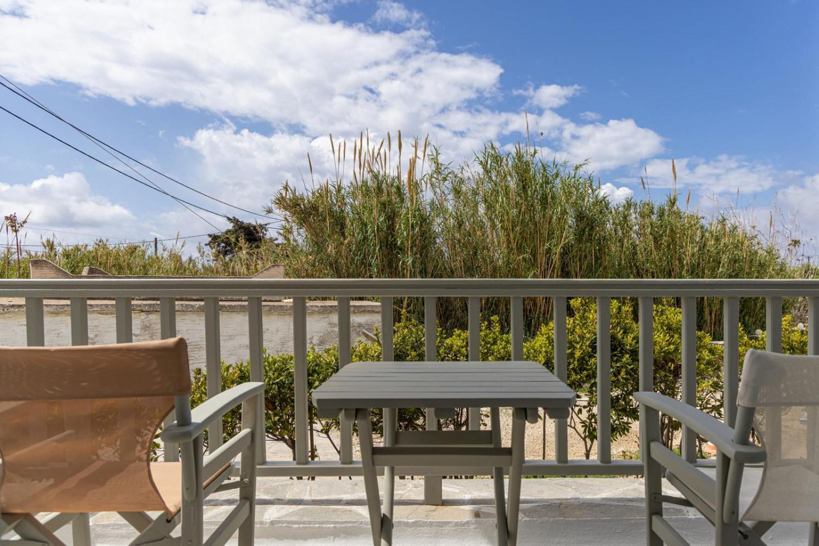 Soulmate'S Suites Tinos Киония Экстерьер фото