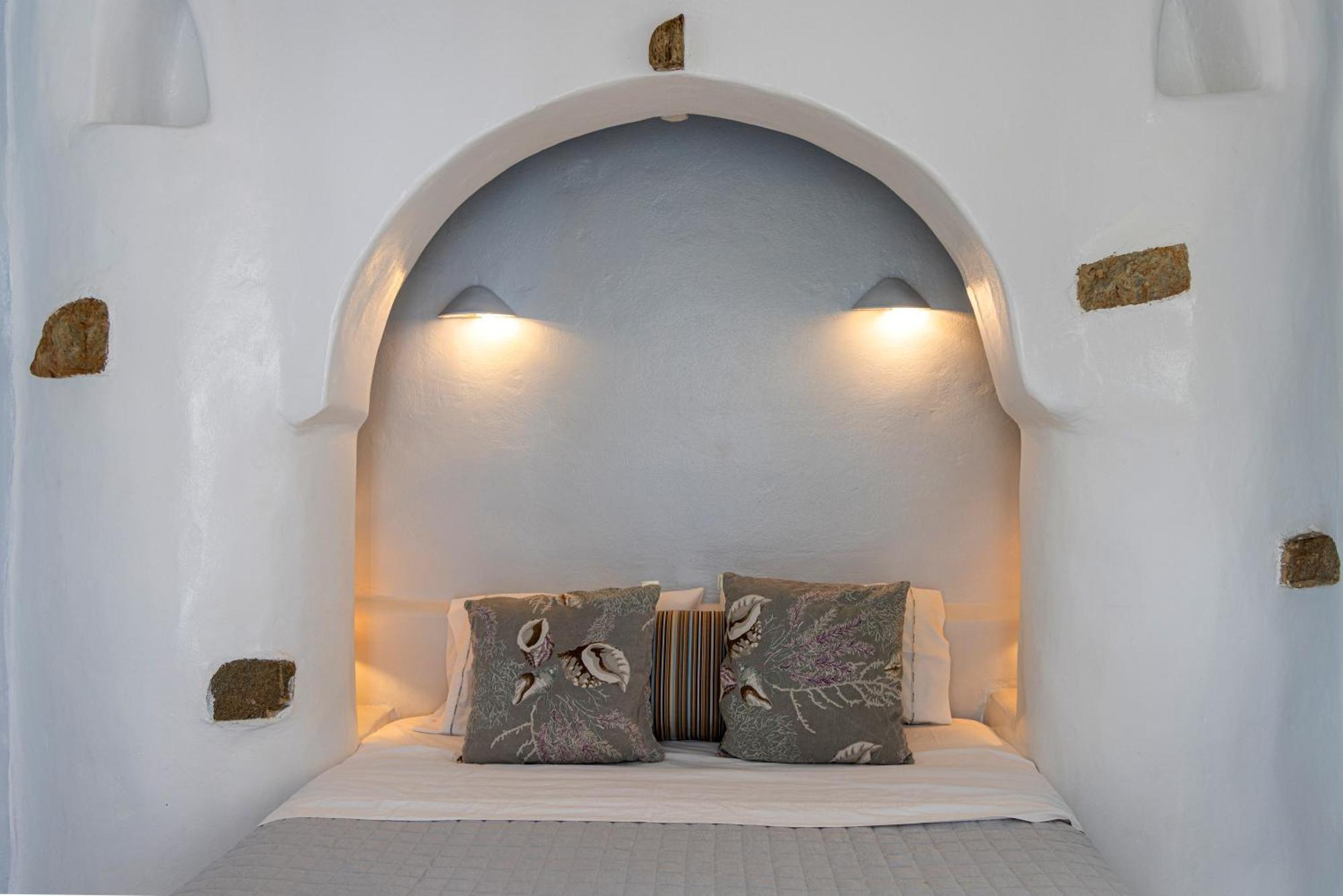 Soulmate'S Suites Tinos Киония Экстерьер фото