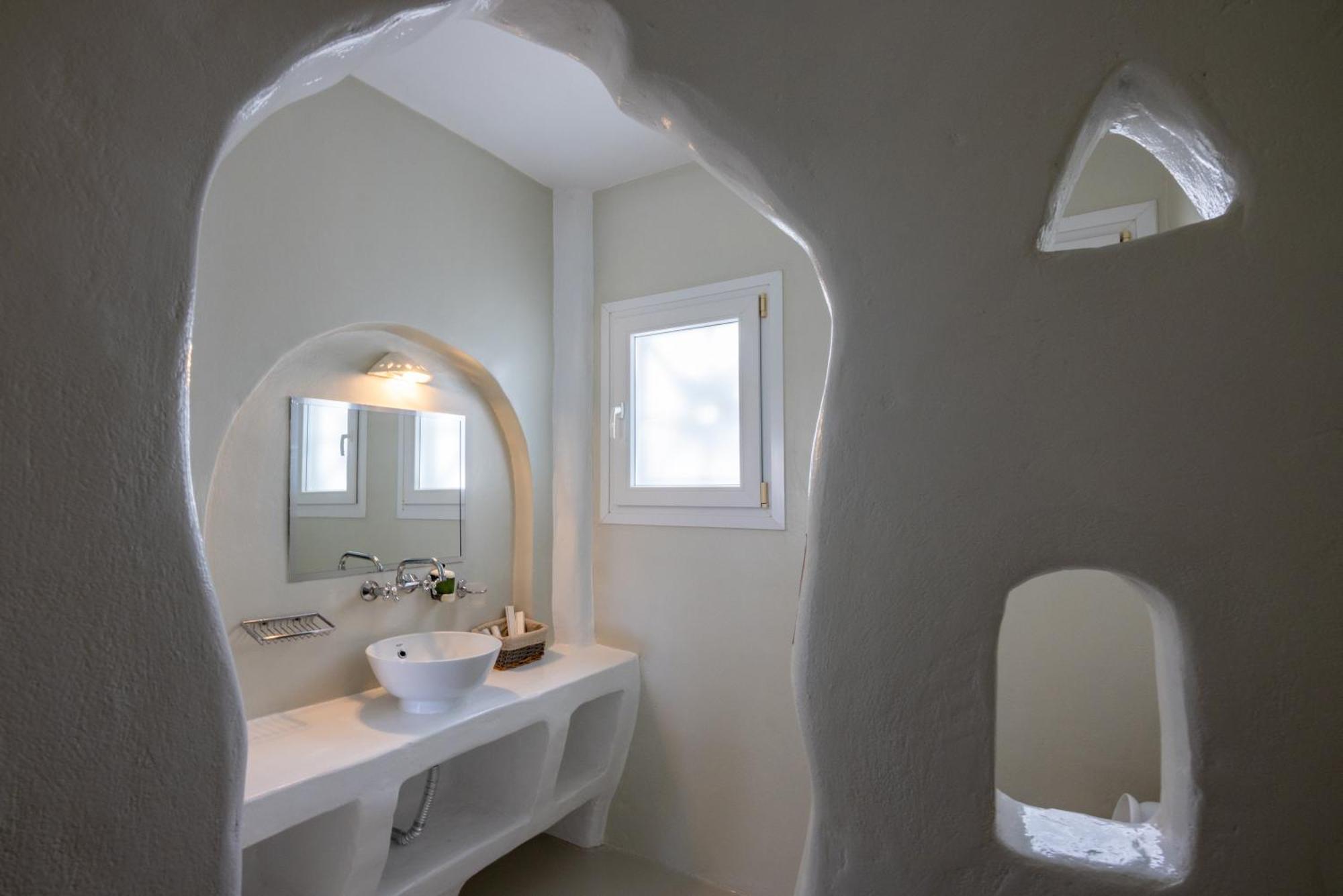 Soulmate'S Suites Tinos Киония Экстерьер фото