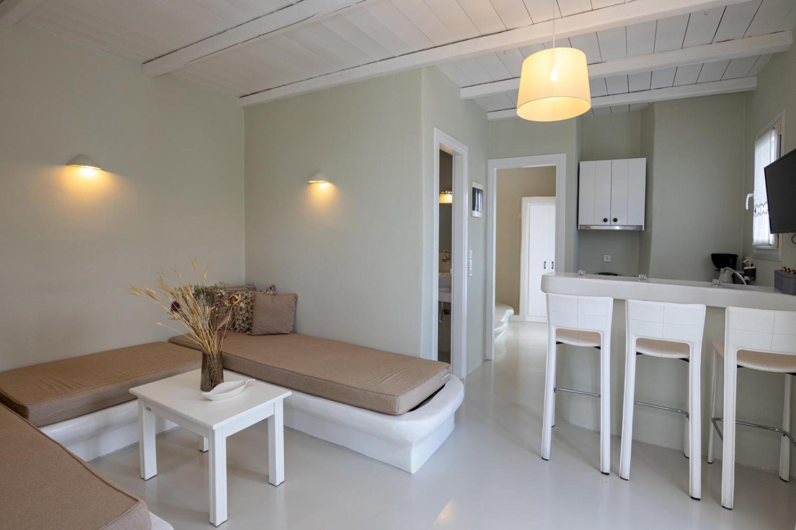 Soulmate'S Suites Tinos Киония Экстерьер фото