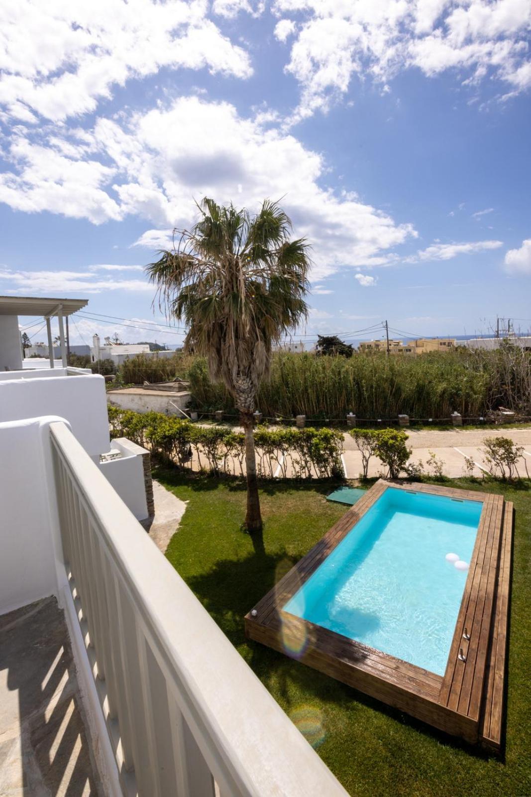 Soulmate'S Suites Tinos Киония Экстерьер фото